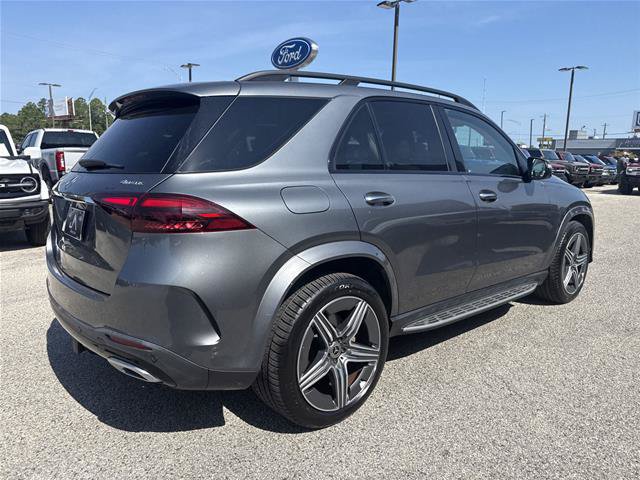 Used 2024 Mercedes-Benz GLE 450e 4MATIC image 3