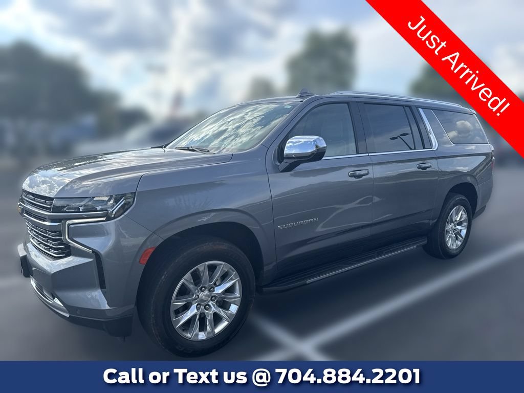 Used 2022 Chevrolet Suburban Premier RWD image 1
