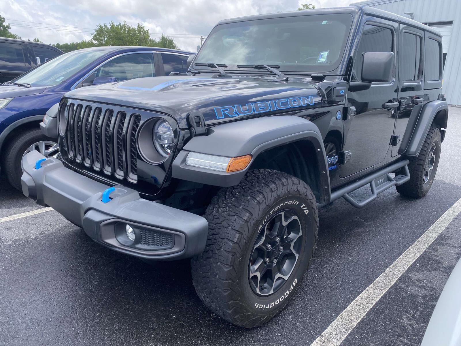 Used 2021 Jeep Wrangler Unlimited Rubicon 4xe AWD/4WD video 3