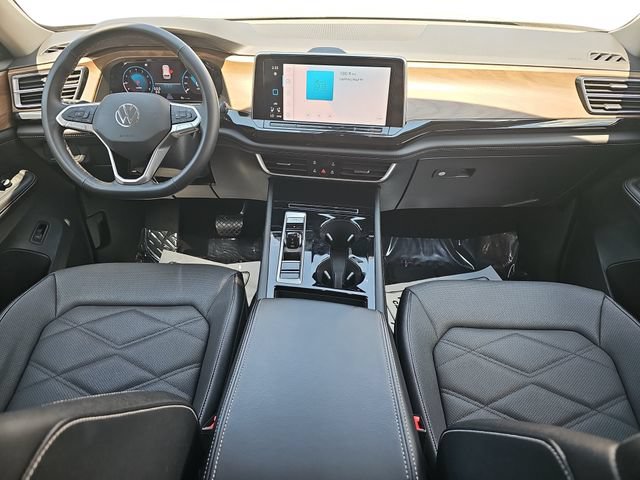 Used 2024 Volkswagen Atlas SE FWD image 10