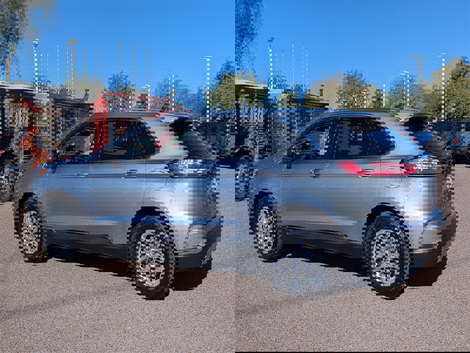 Certified 2024 Ford Edge SEL image 4