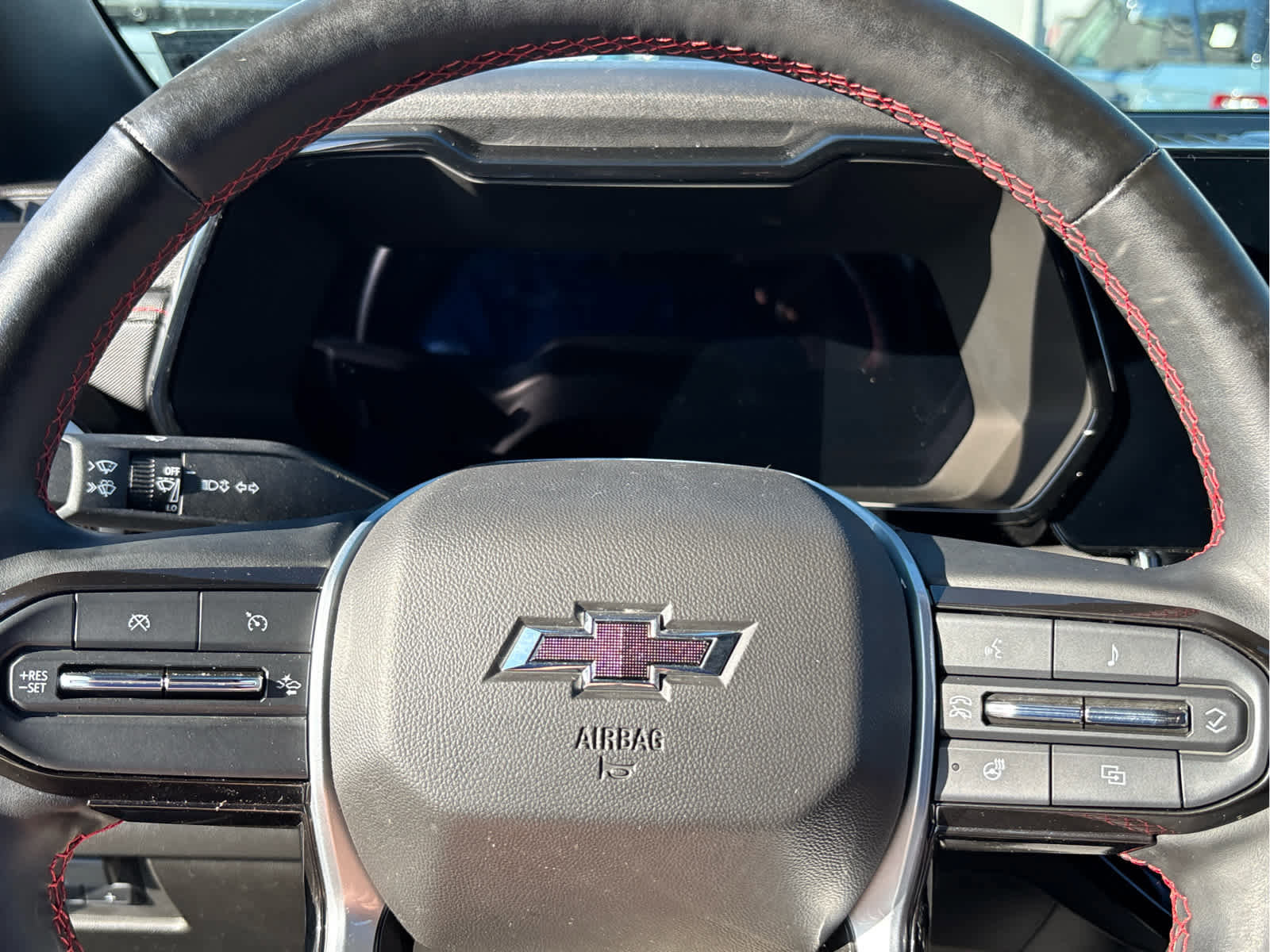 Used 2023 Chevrolet Colorado Z71 w/ Z71 Convenience Package 2 image 13