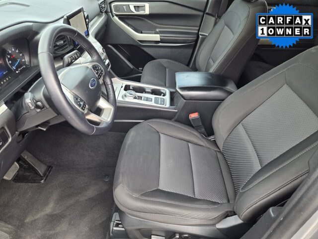 Certified 2023 Ford Explorer XLT RWD image 11