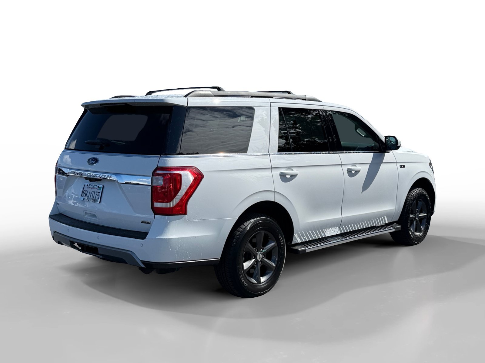 Certified 2020 Ford Expedition XLT w/ Equipment Group 202A AWD/4WD image 5