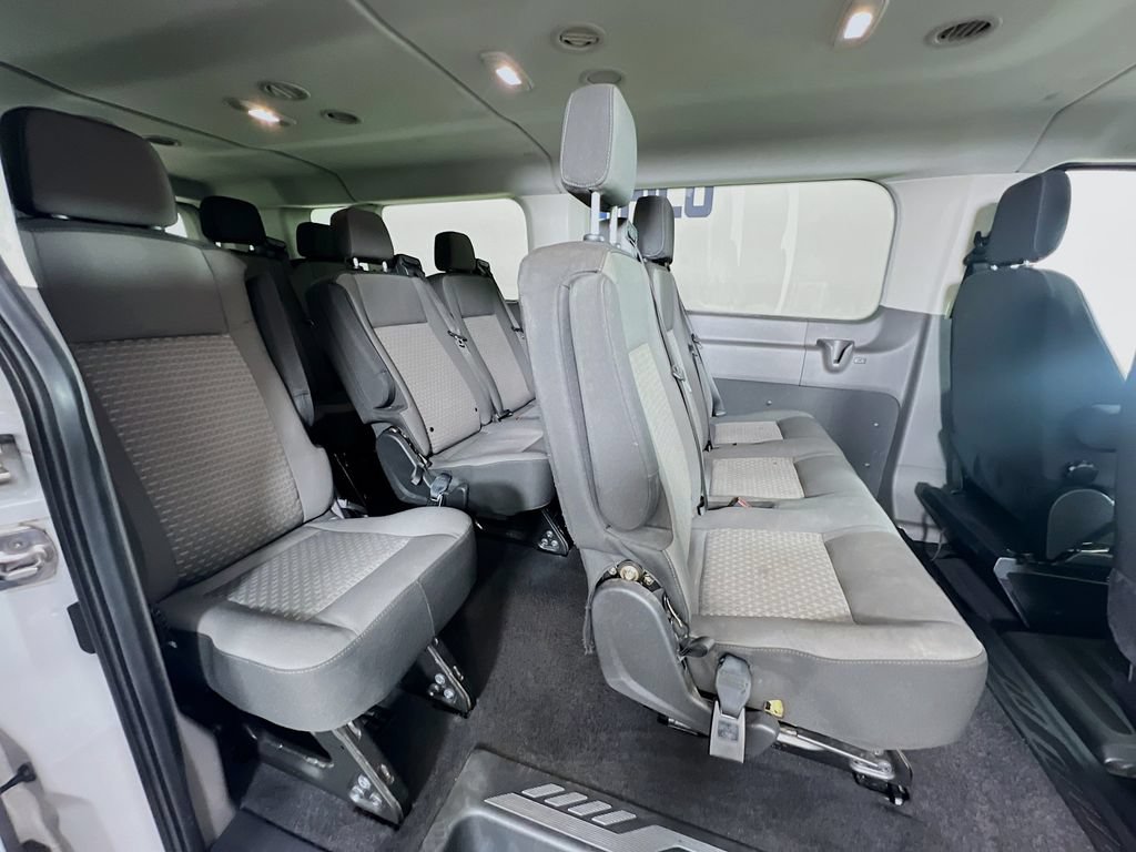 Certified 2024 Ford Transit 350 XLT RWD image 31