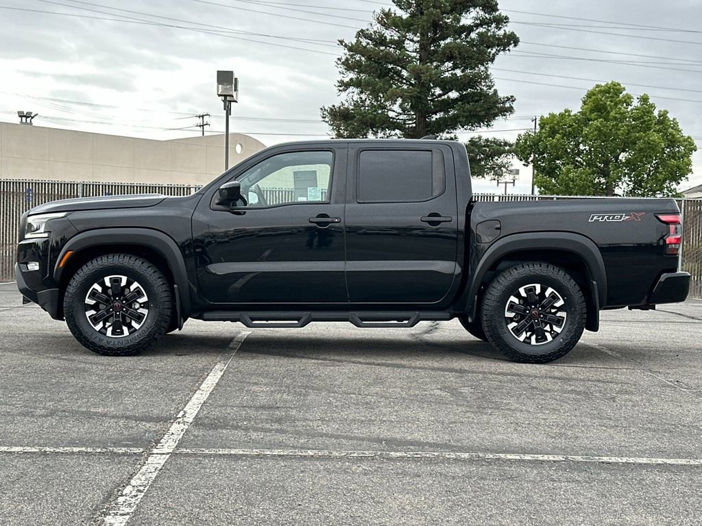 Used 2023 Nissan Frontier Pro-X w/ Tow Package RWD image 6