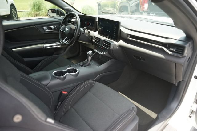 Certified 2024 Ford Mustang GT RWD image 13