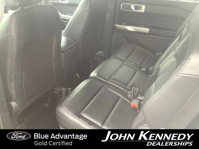 Certified 2023 Ford Explorer XLT w/ Equipment Group 202A AWD/4WD image 30