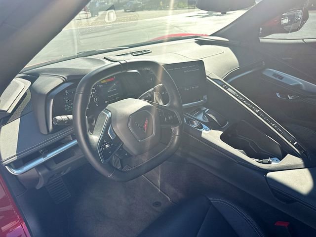 Used 2022 Chevrolet Corvette Stingray Coupe w/ Z51 Performance Package image 9