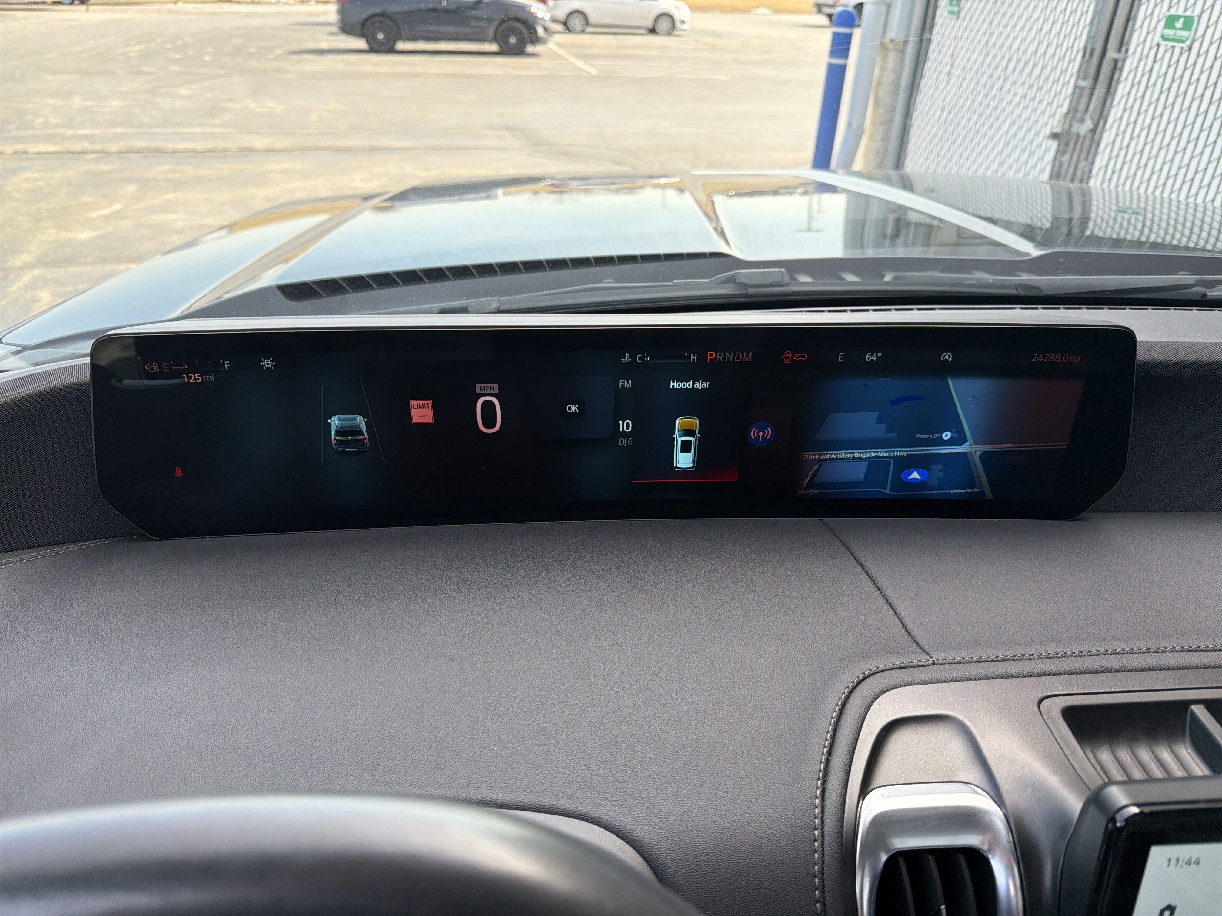 Certified 2025 Ford Expedition Platinum w/ Driver's Package image 44