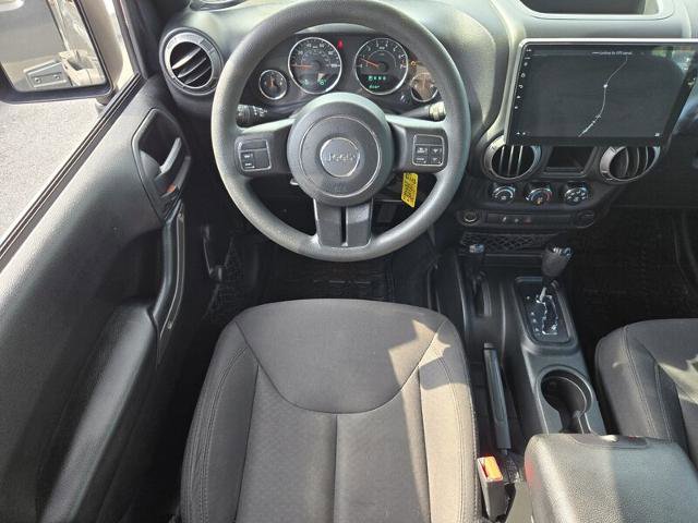 Used 2018 Jeep Wrangler Unlimited Sport AWD/4WD image 15