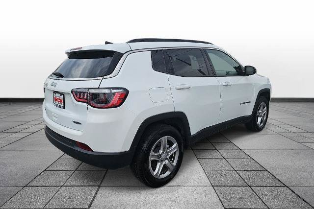 Used 2024 Jeep Compass Latitude AWD/4WD image 5