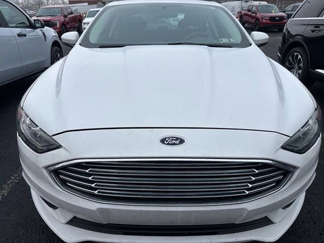 Certified 2017 Ford Fusion SE image 5