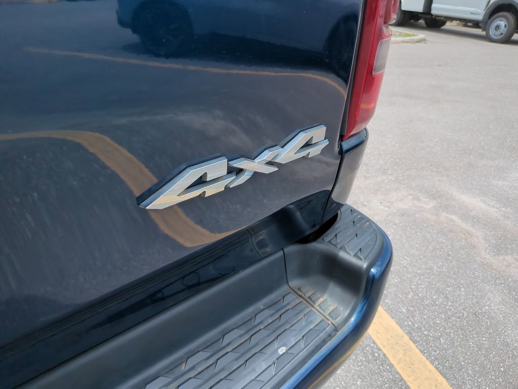 Used 2019 RAM 1500 Big Horn AWD/4WD image 13