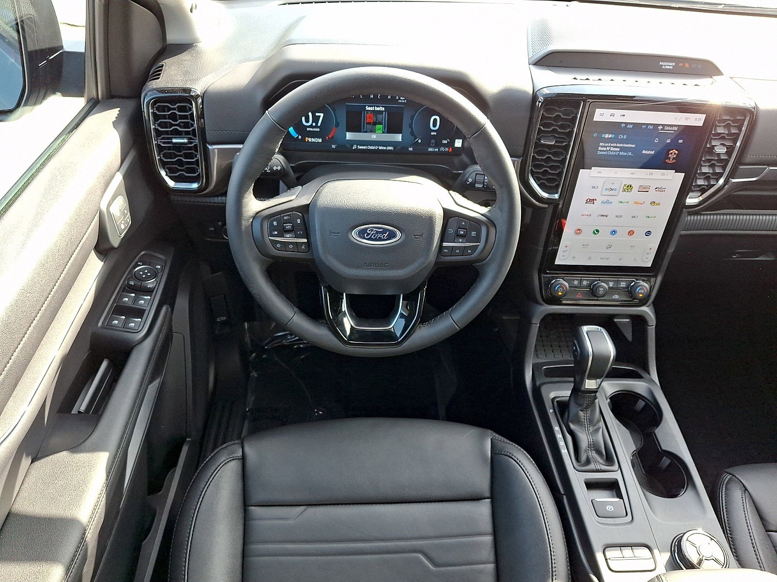 Certified 2025 Ford Ranger Lariat w/ FX4 Off-Road Package AWD/4WD image 10