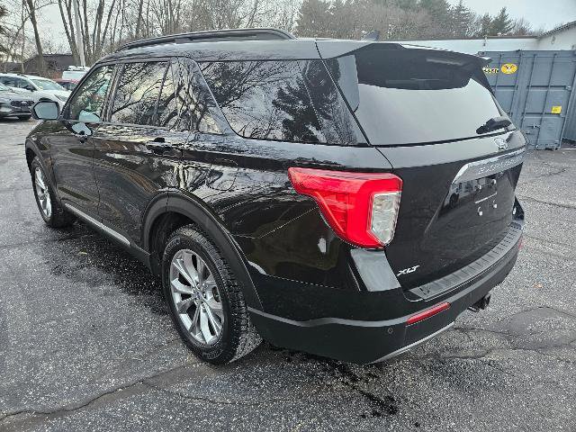 Certified 2021 Ford Explorer XLT w/ Equipment Group 202A AWD/4WD image 7