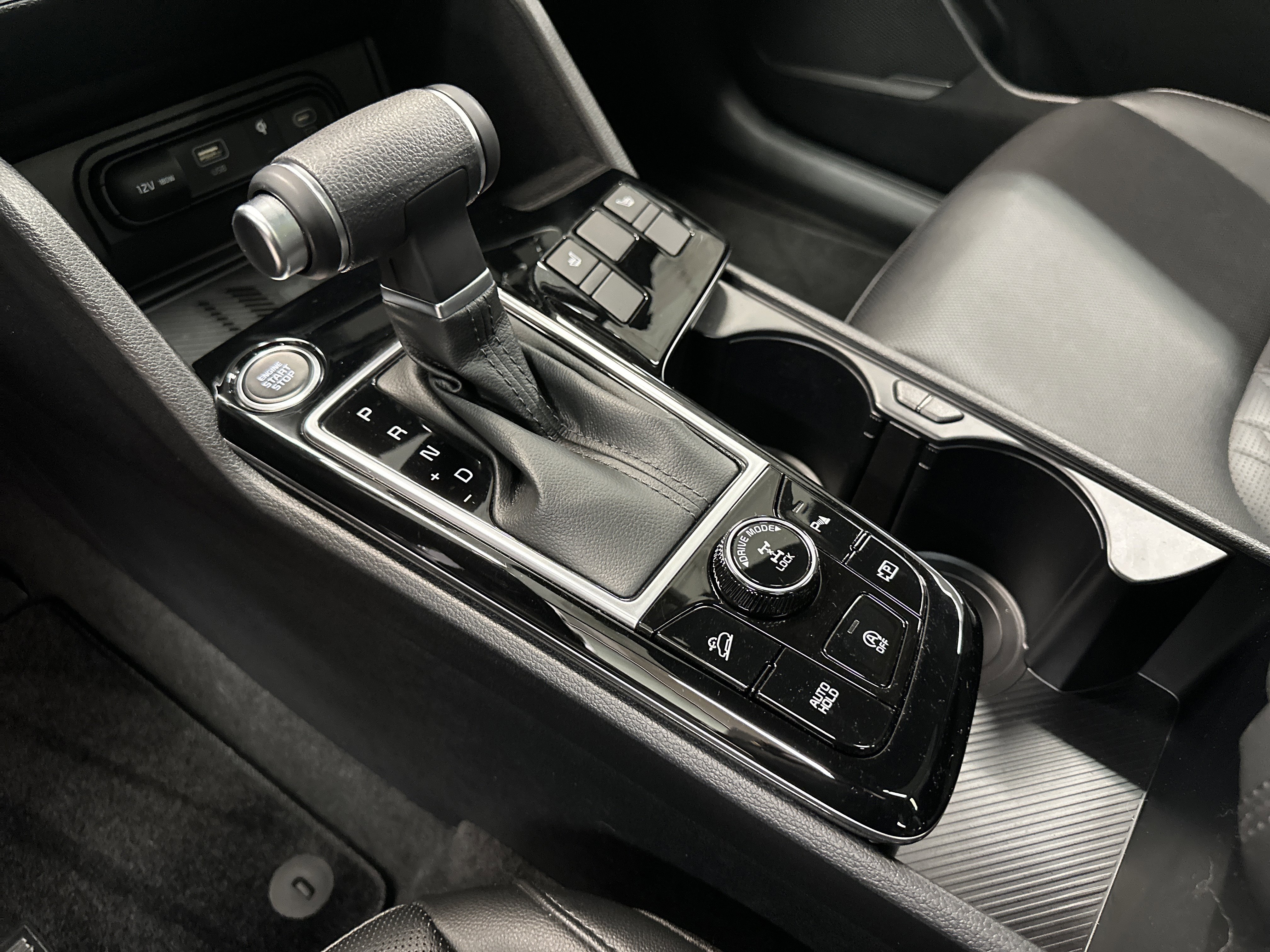 Used 2024 Kia Sportage X-Line w/ X-Line Premium Package image 32