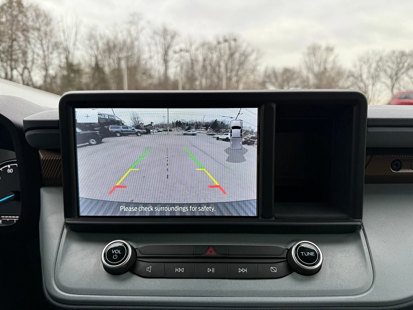 Certified 2022 Ford Maverick Lariat w/ Lariat Luxury Package image 32