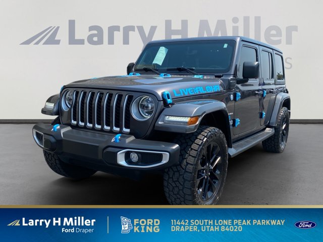 Used 2022 Jeep Wrangler Unlimited Sahara w/ Cold Weather Group AWD/4WD image 1