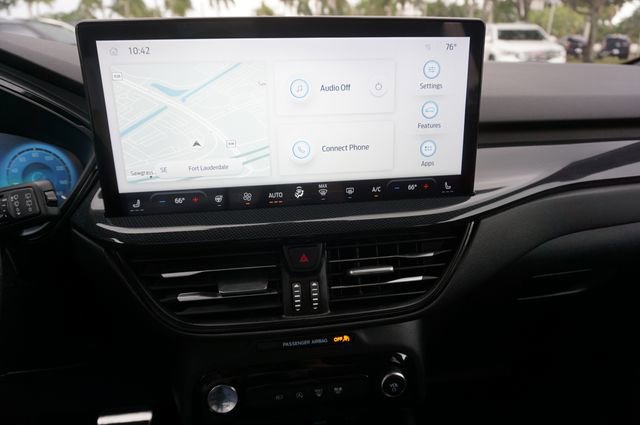 Certified 2023 Ford Escape ST-Line Select w/ Tech Pack #2 AWD/4WD image 4