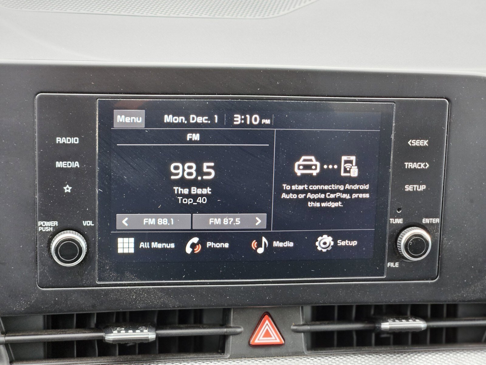 Used 2024 Kia Sportage LX image 21