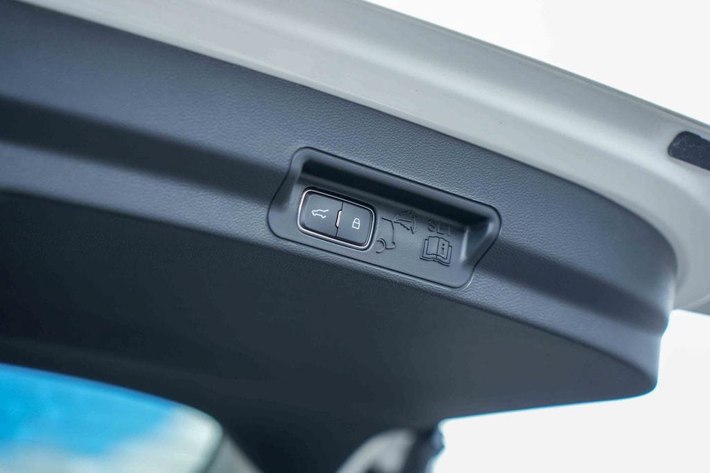 Certified 2026 Ford Explorer Active AWD/4WD image 15