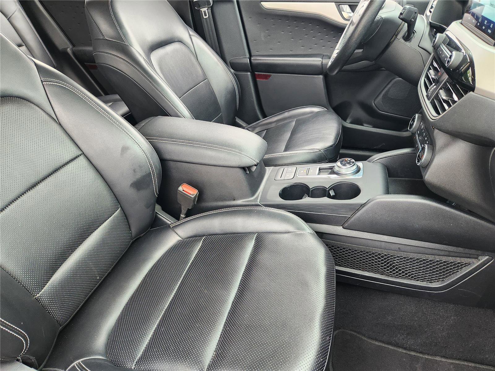 Certified 2020 Ford Escape SEL FWD image 16