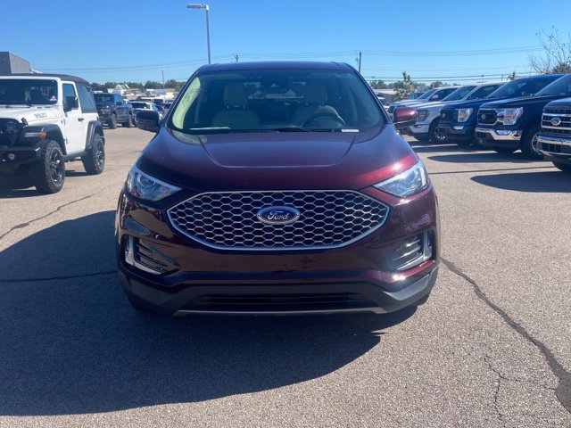 Certified 2023 Ford Edge SEL w/ Convenience Package AWD/4WD image 2