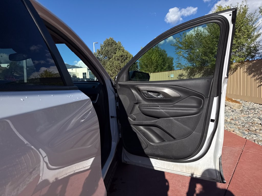 Used 2022 GMC Terrain SLE w/ Driver Convenience Package AWD/4WD image 28