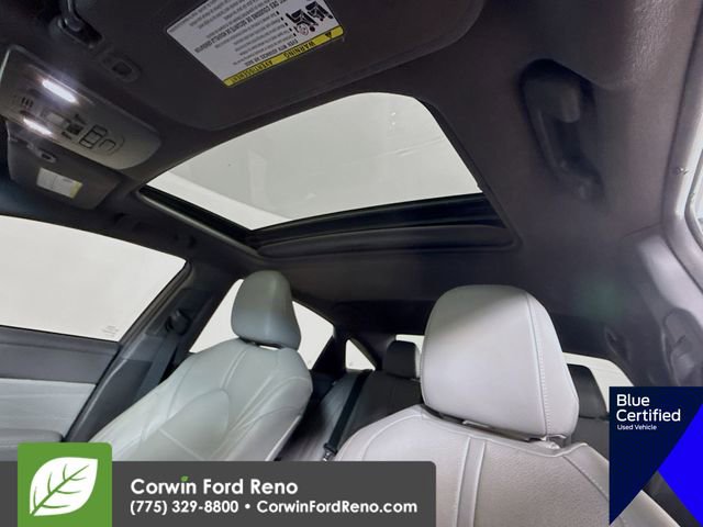 Used 2021 Toyota Avalon Limited FWD image 26