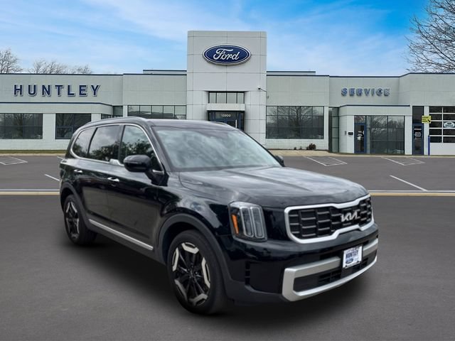 Used 2023 Kia Telluride S w/ S Sunroof Package AWD/4WD image 3