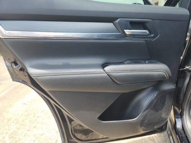 Used 2025 GMC Terrain Elevation AWD/4WD image 21