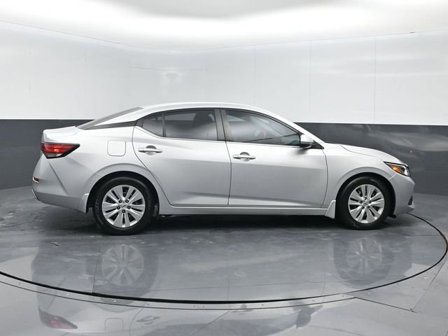 Used 2022 Nissan Sentra S w/ Trunk Package image 8