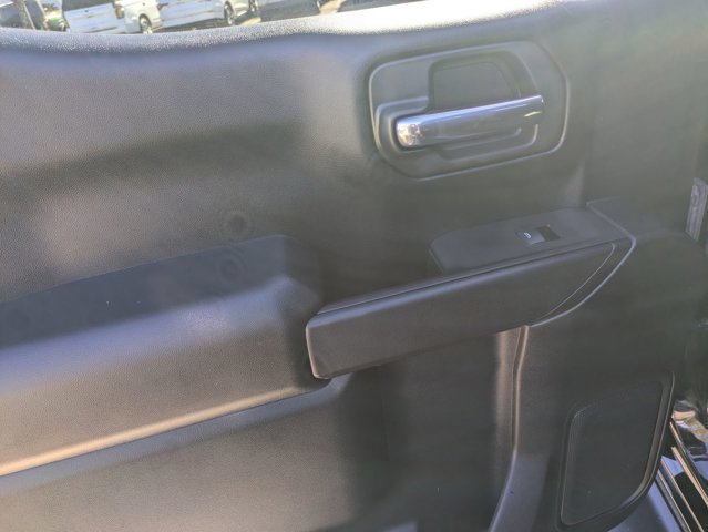 Used 2024 Chevrolet Silverado 1500 Custom image 14