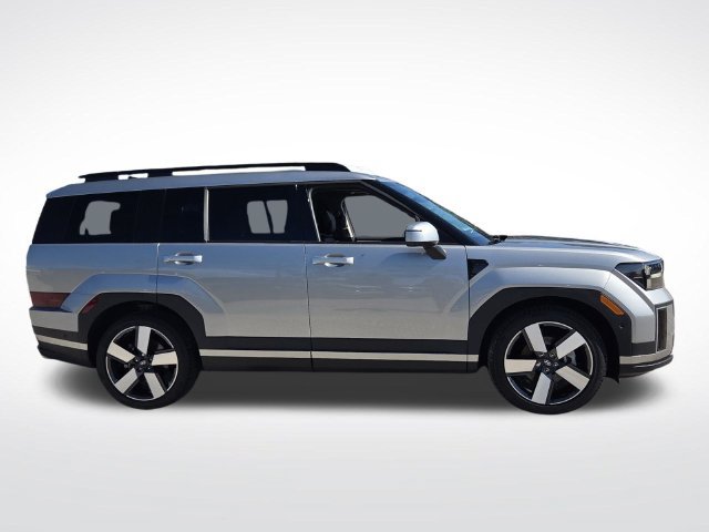 Used 2024 Hyundai Santa Fe Limited FWD image 10