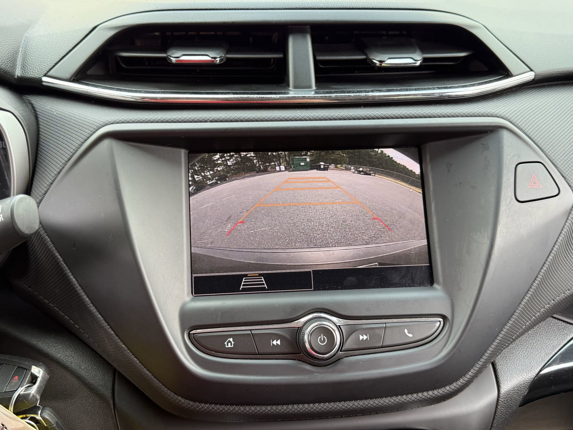 Used 2023 Chevrolet TrailBlazer LS FWD image 5