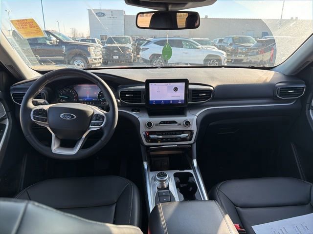 Certified 2024 Ford Explorer XLT w/ Equipment Group 202A image 14