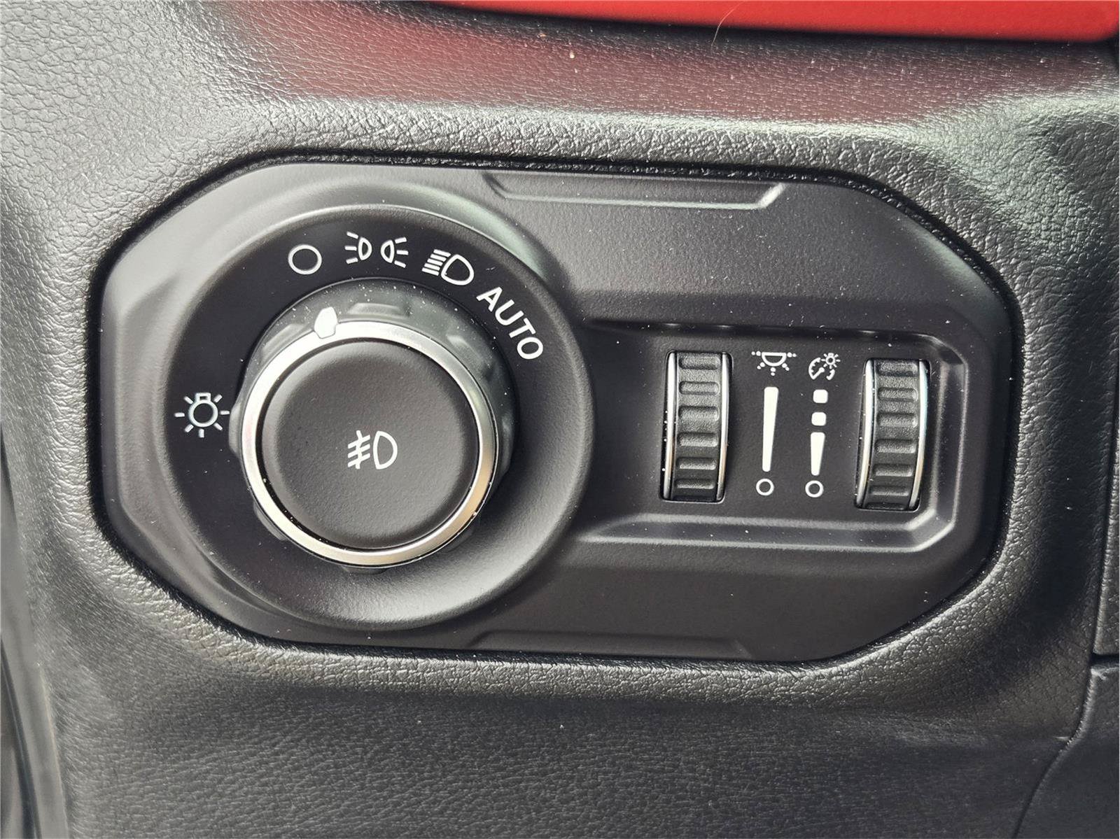 Used 2018 Jeep Wrangler Unlimited Rubicon AWD/4WD image 20