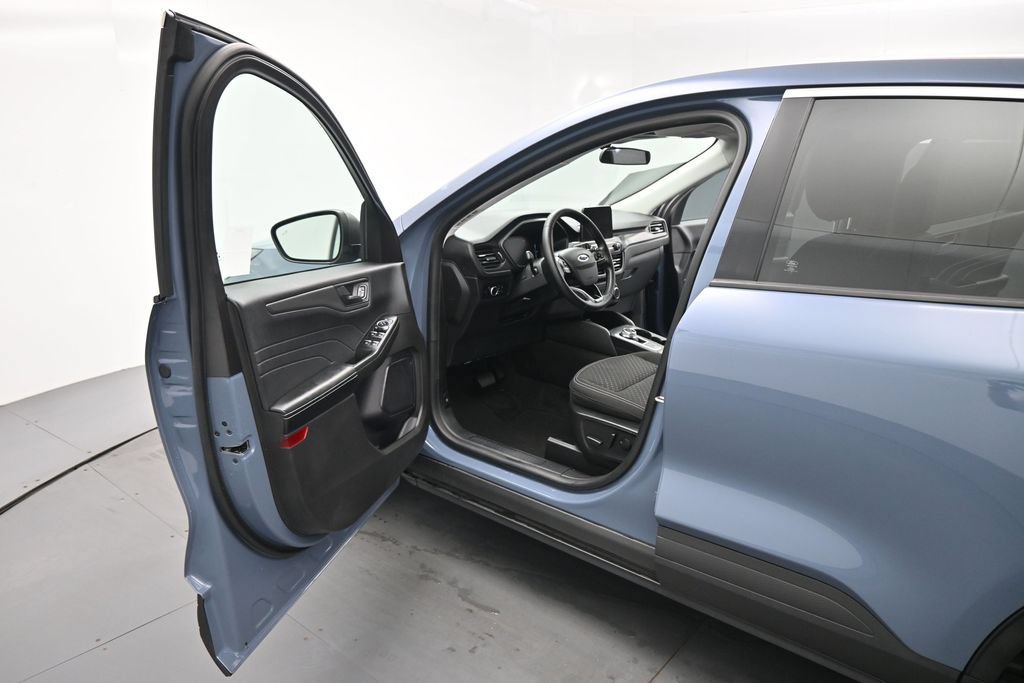 Certified 2023 Ford Escape Active FWD image 8