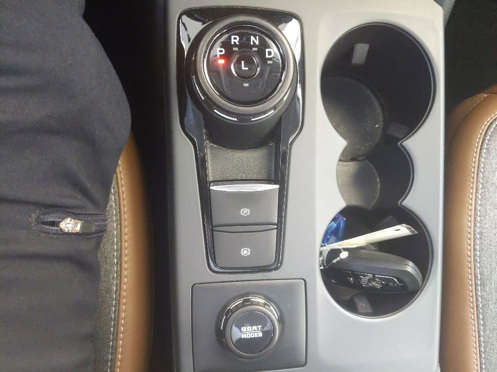 Certified 2024 Ford Bronco Sport Outer Banks w/ Tech Package AWD/4WD image 23