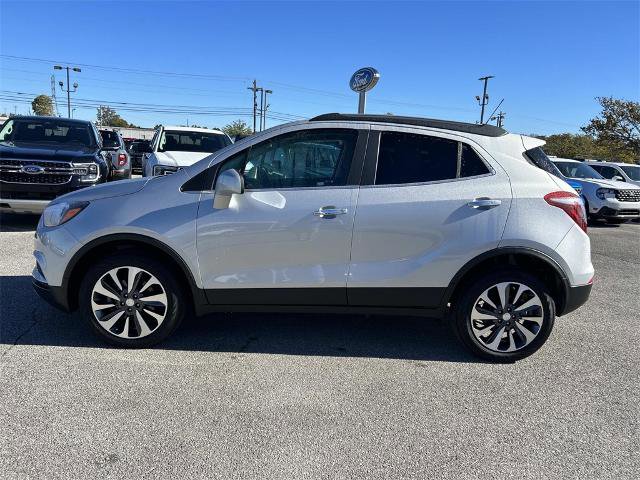 Used 2022 Buick Encore Preferred w/ Safety Package image 7