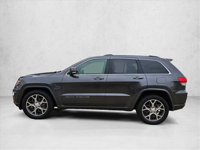 Used 2018 Jeep Grand Cherokee Limited AWD/4WD image 10