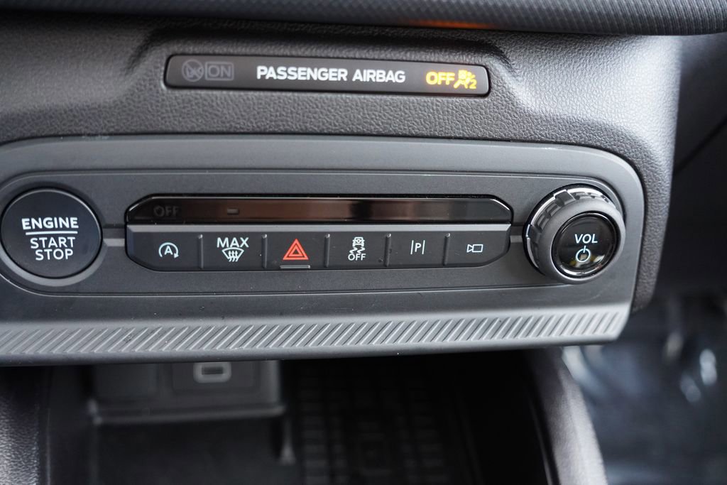 Certified 2025 Ford Bronco Sport Outer Banks w/ Outer Banks Tech Package+ image 28