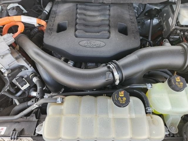 Certified 2021 Ford F150 Limited AWD/4WD image 32