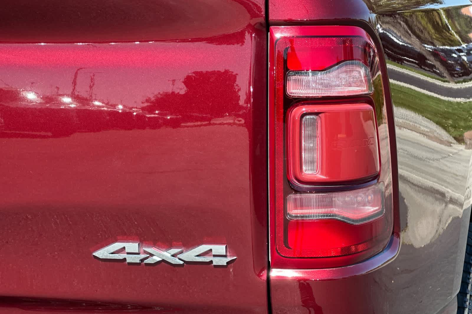 Used 2024 RAM 1500 Laramie AWD/4WD image 27