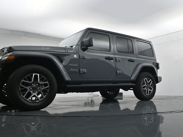 Used 2024 Jeep Wrangler Unlimited Sahara w/ Safety Group AWD/4WD image 41