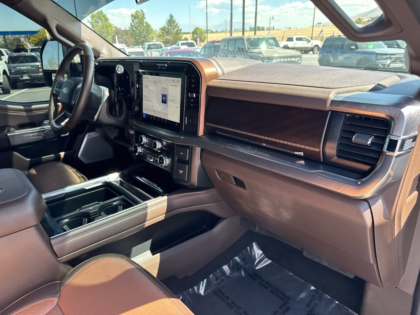 Certified 2026 Ford F450 King Ranch w/ FX4 Off-Road Package AWD/4WD image 16