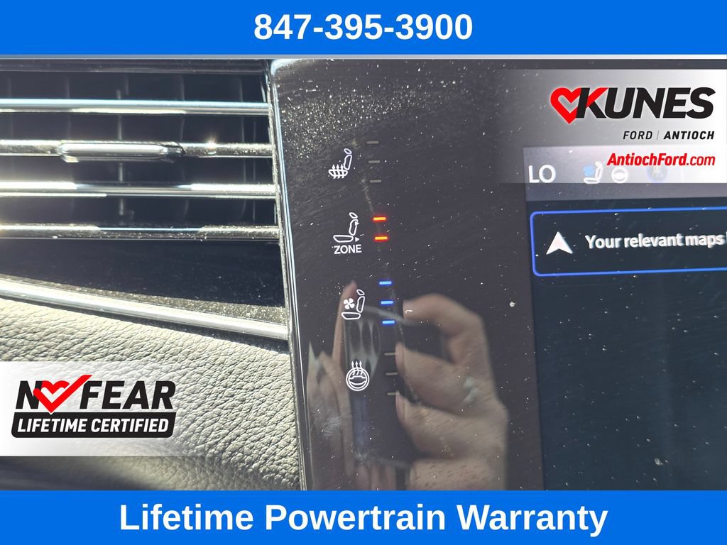 Used 2024 Jeep Wagoneer L Series II w/ Flexible Seating Group AWD/4WD image 56