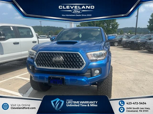 Used 2018 Toyota Tacoma TRD Sport AWD/4WD image 1