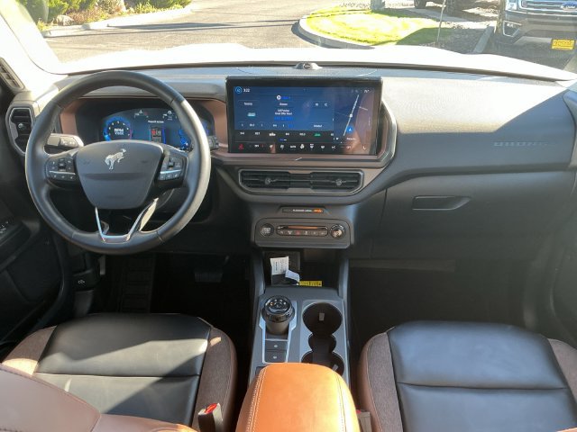 Certified 2025 Ford Bronco Sport Outer Banks w/ Outer Banks Tech Package+ AWD/4WD image 21